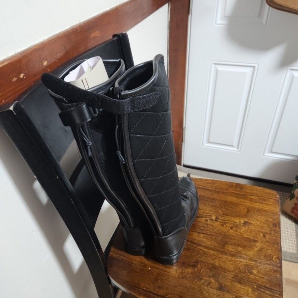 Black Riding Boots - Picture 3 of 5